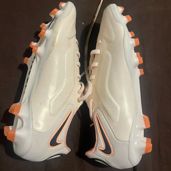 Nike Soccer Cleats Tiempo Legend 9 Elite FG Lucent Pack Authentic - Picture 4 of 9